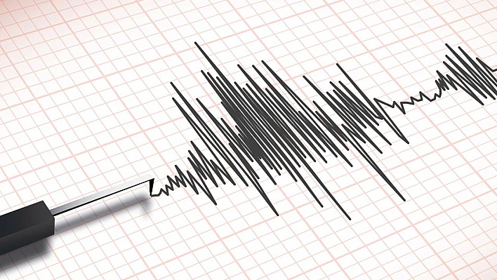 Son Dakika! İstanbul'da Korkutan Deprem