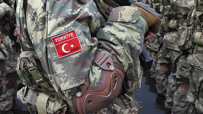 Son dakika! Pençe Kaplan bölgesinde 1 askerimiz şehit oldu
