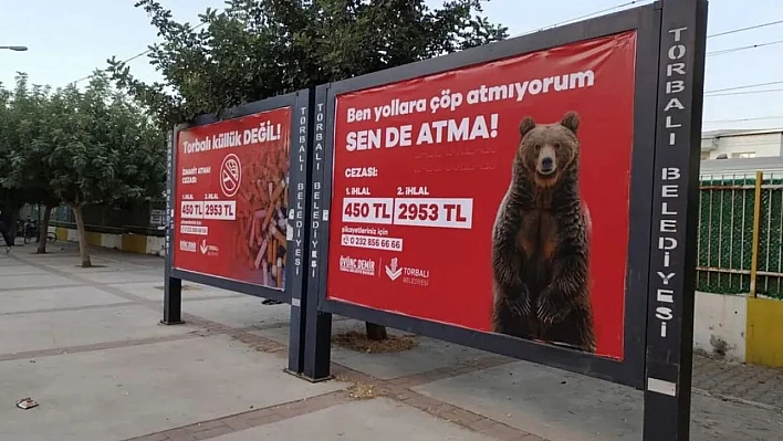 Torbali Belediyesi'nden Sokaklara İronik Mesaj: 'Çöpünüzü Yere Atmayın, Buraya Yakışmıyor!'
