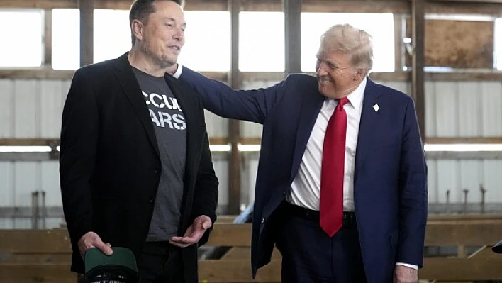 Trump, uzayda mahsur kalan astronotlar için Elon Musk'tan yardım istedi