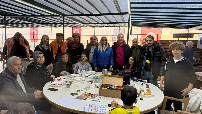 TV9 İzmir Ekibi, Yörük Çadırını Ziyaret Etti