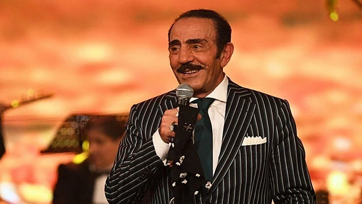 Usta Şarkıcıdan Kötü Haber!