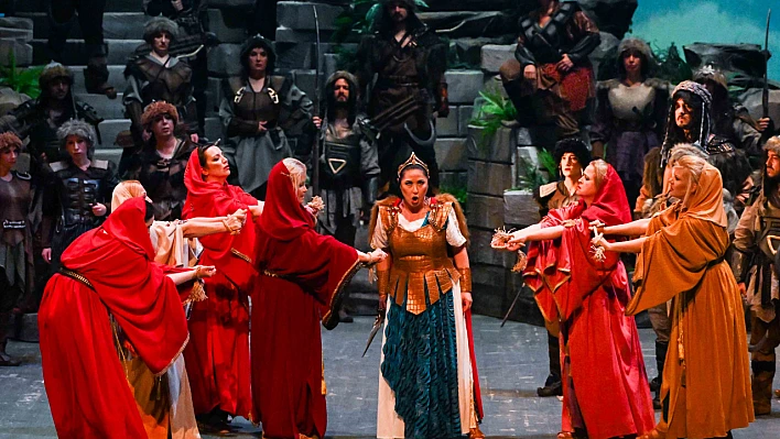 Verdi'nin 'Attila' operası İzmir'de yeniden sahnelenecek