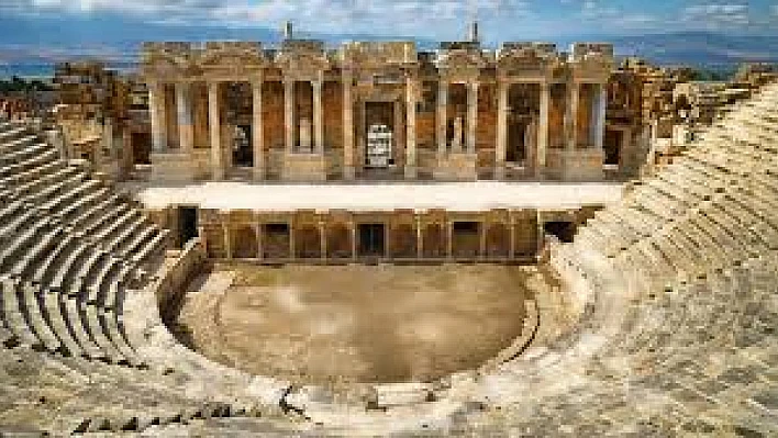 Zamanın unutamadığı şehir: Efes