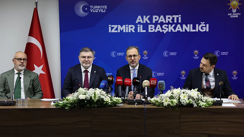 AK Parti İzmir'den 2025 yılı değerlendirme toplantısı