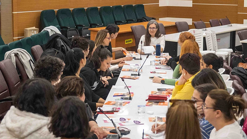 Bornova Belediyesi'nden kadınların insan hakları için güçlü adım