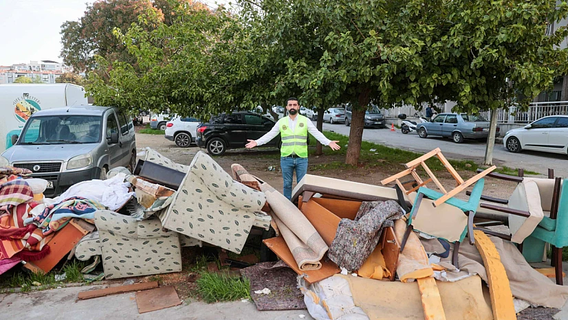 Buca Belediyesi'nden vatandaşlara mobilya atığı uyarısı: 'Sarı masayı arayın, ekipler kapınıza gelsin'