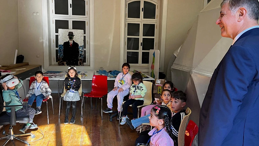 Her şey çocuklar için: Başkan Cemil Tugay'dan Dünya Çocuk Hakları Günü mesajı