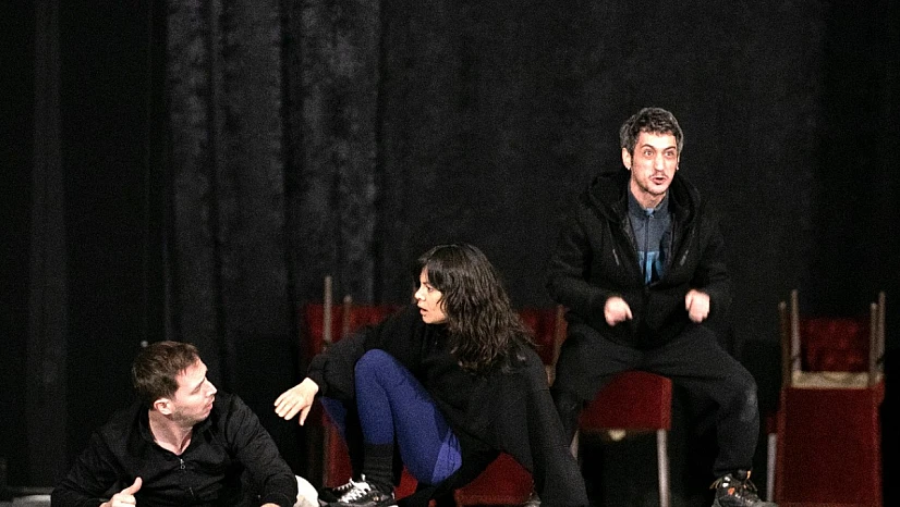 İZBBŞT'den 'Democracy Shıp' isimli yeni oyun