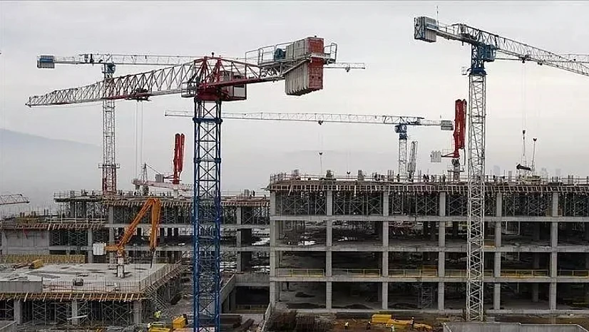 İzmir'de vahşet: İnşaat işçisine kepçeyle kendi mezarını kazdırıp öldürdüler