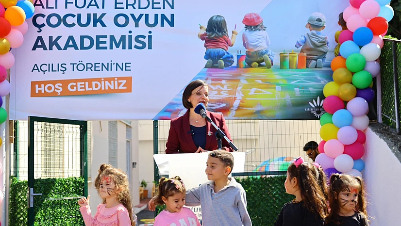 Karabağlar Belediyesi'nden çocuklara yeni bir nefes: Oyun akademisi açıldı