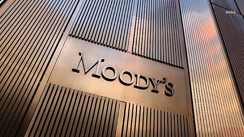 Moody's İzmir Büyükşehir Belediyesi'nin kredi notunu 'Aaa'ya yükseltti