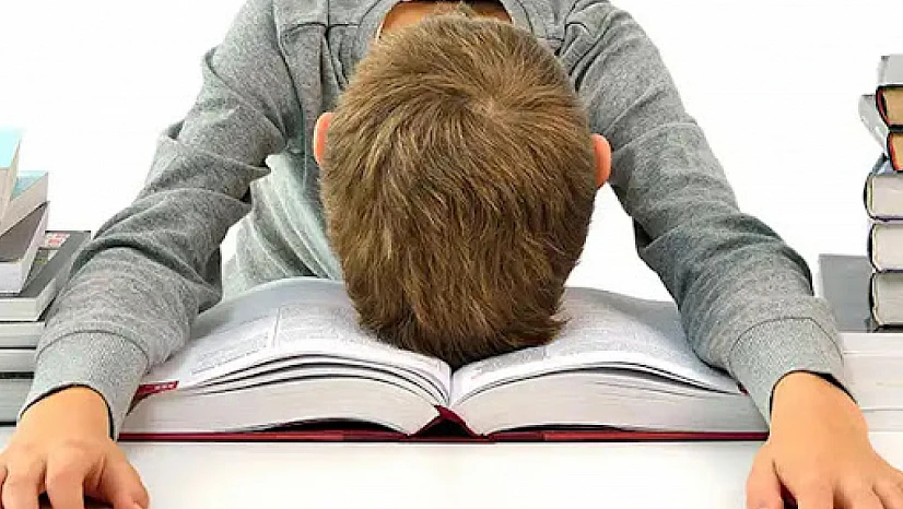 Öğrenme güçlüklerinde erken teşhiste devrim: EEG ve yapay zekâ ile ? başarı