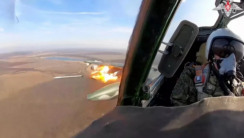Rusya, Ukrayna'da yabancı militanların bulunduğu üssü vurdu: 30'dan fazla ölü