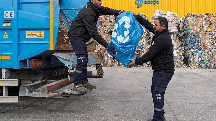 İzmir’de ayrıştırılmış atıklar evlerden toplanacak