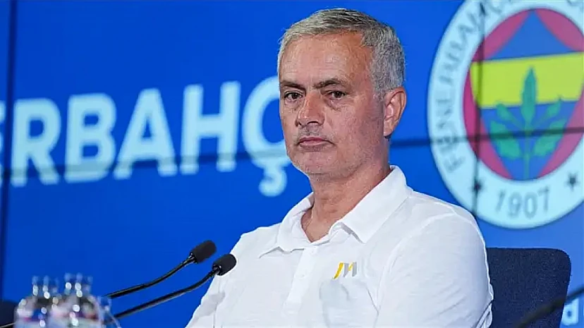 Mourinho: “Lig maçımızın ertelenmesi doğru bir karardı”