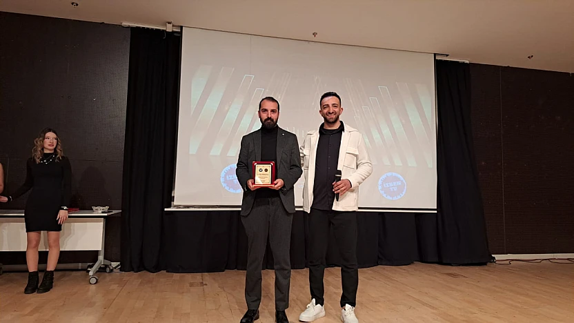 Görüntü Yönetmeni Batuhan Vuruşkanlar'a Altın Sanat Ödülü