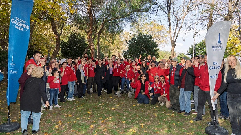 İzmir'de 'İzci Sofrası' buluşması: Engelli ve engelsiz izciler bir arada