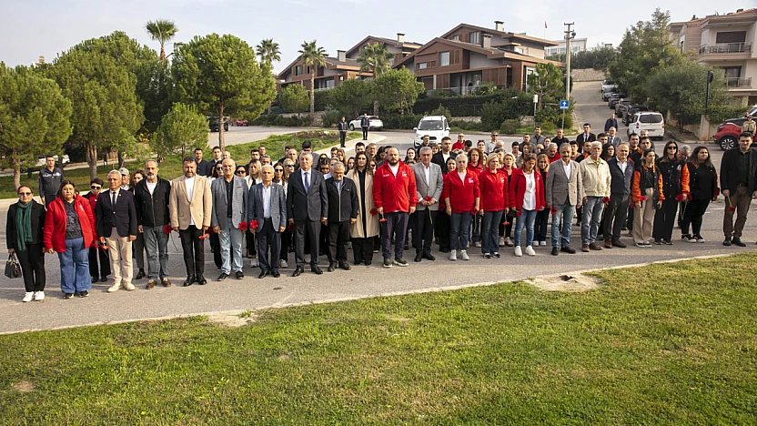 'Karaoğlan' Bülent Ecevit, vefatının 19. Yılında Güzelbahçe'de anıldı