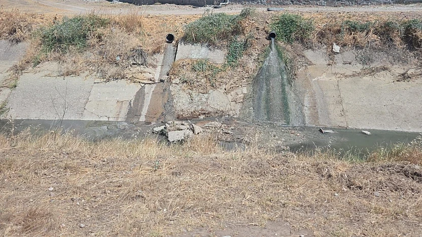 Manisa Büyükşehir'den çevreyi kirleten işletmeye yasal işlem