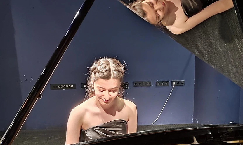 Defne Kırıcı, 17 yıl önce tedavi gördüğü hastanede konser verecek