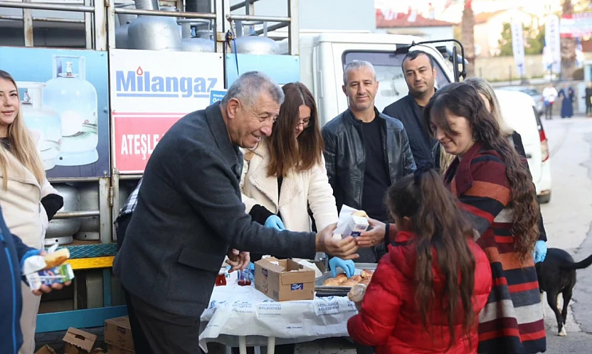Güzelbahçe belediyesi süt-simit projesine devam ediyor