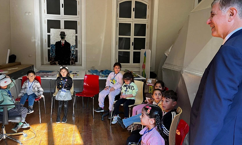 Her şey çocuklar için: Başkan Cemil Tugay'dan Dünya Çocuk Hakları Günü mesajı