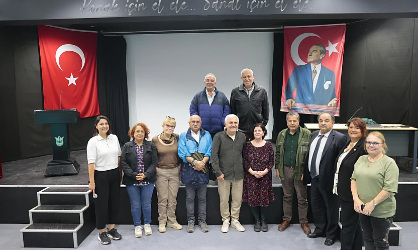 Kemeraltı'nın kent kimliği Konak Belediyesi kültürel miras söyleşilerinde ele alındı