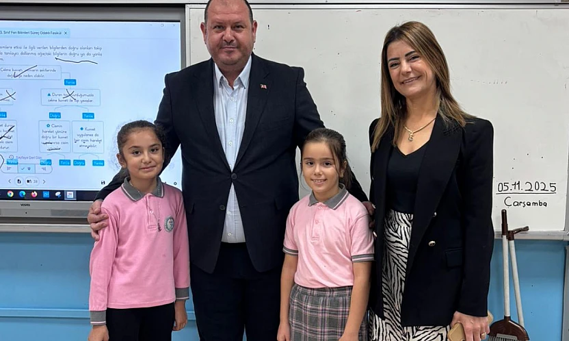 Minik Başkan'dan ilham veren vaad: İlkay Çiçek sınıfta sürpriz yaptı