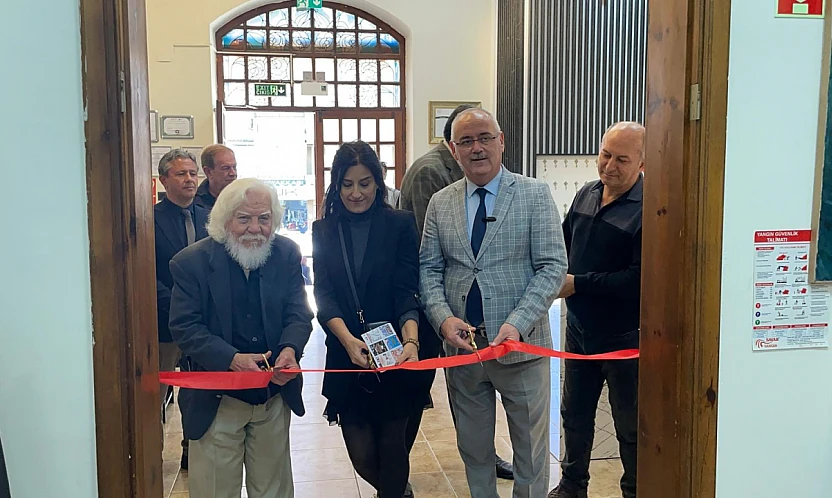 Ödemiş'te '10. Savaş–Recep Bassoy Türkçemize Özen Dil–Yazın Ödülü' kapsamında resim sergisi açıldı