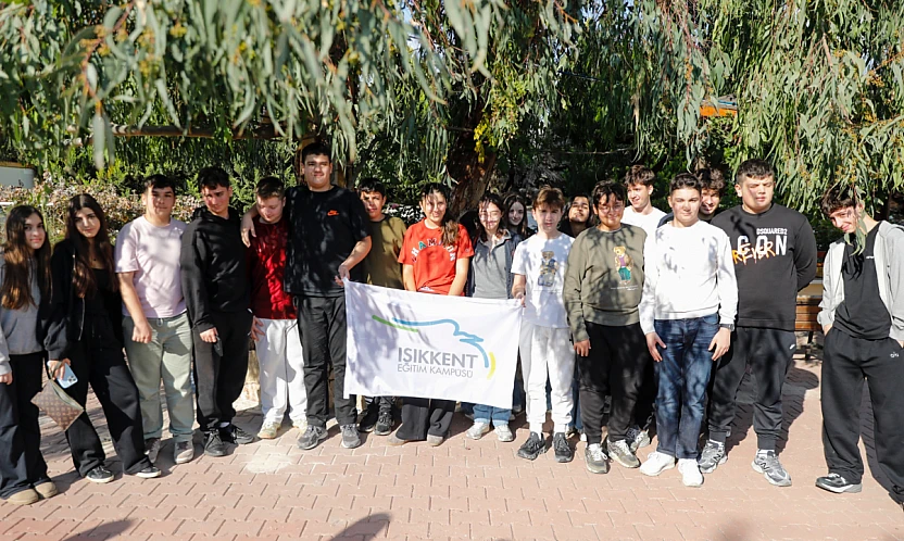 Seferihisar Belediyesi'nden çocuklara yerel tohum atölyesi